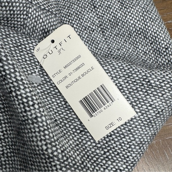 JohnPaulRichard Wool Blend Mini Skirt Size 10 NWT Boutique Boucle - Picture 10 of 10